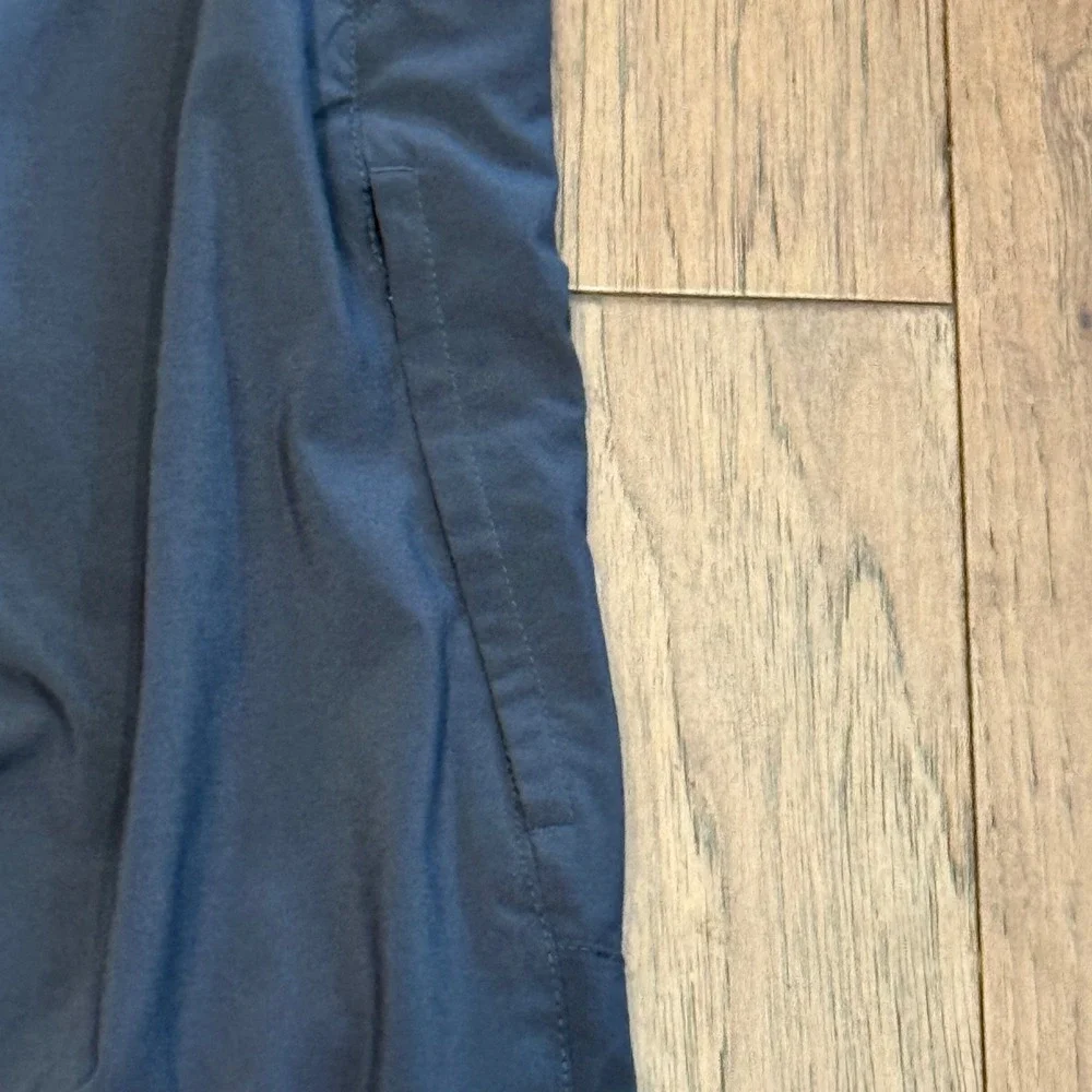 The North Face Mens Paramount Pro Pants Asphalt Grey Hiking Trousers 34 Long